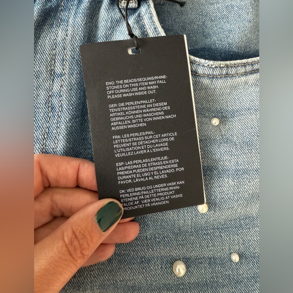 BNWT Vero Moda Straight Leg Pearl Embellished Jean, size 28. - Picture 12 of 14